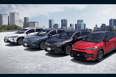 (右端):GR SPORT